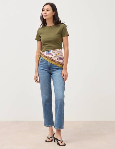T-shirt ajust&eacute; col rond manches courtes vert olive femme