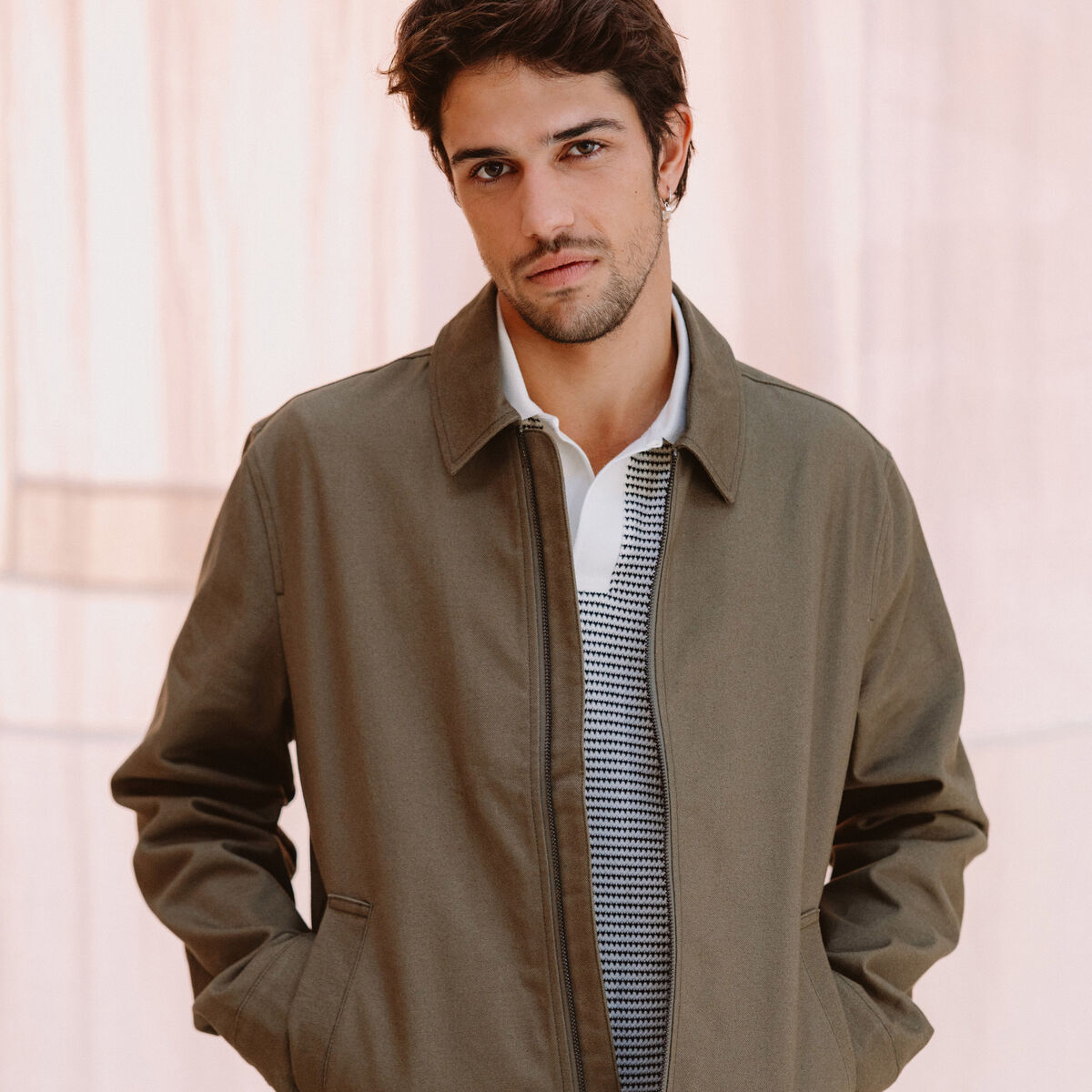 Blouson droit court en coton vert kaki homme