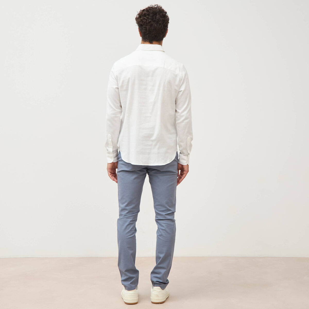Chemise droite en coton manches longues ecru homme