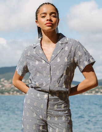 Chemise en coton manches courtes noir femme