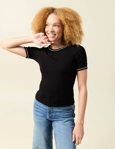 T-shirt ajusté court manches courtes noir femme