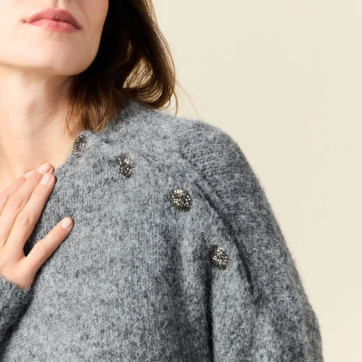 Robe pull droite avec boutons gris clair femme