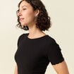 T-shirt manches courtes côtelé noir femme