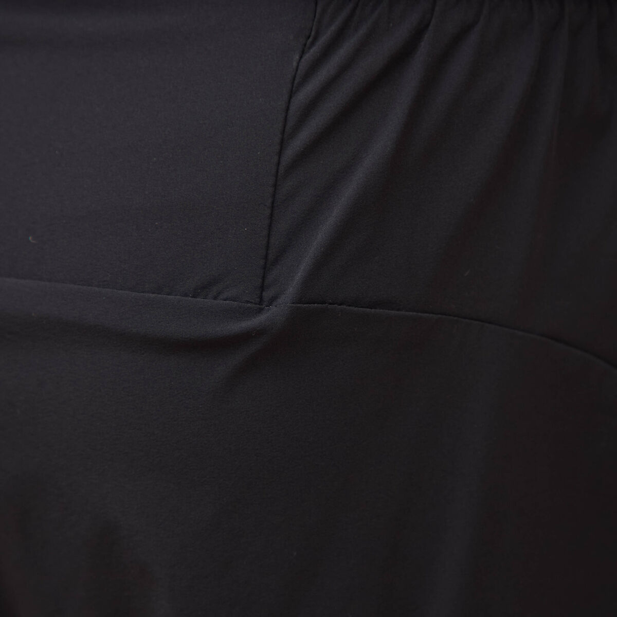 Short doubl&eacute; noir homme