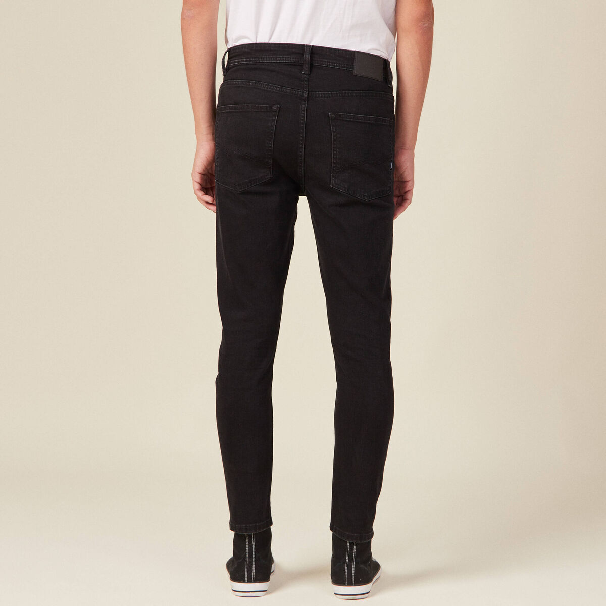Jeans tapered 5 poches denim noir homme
