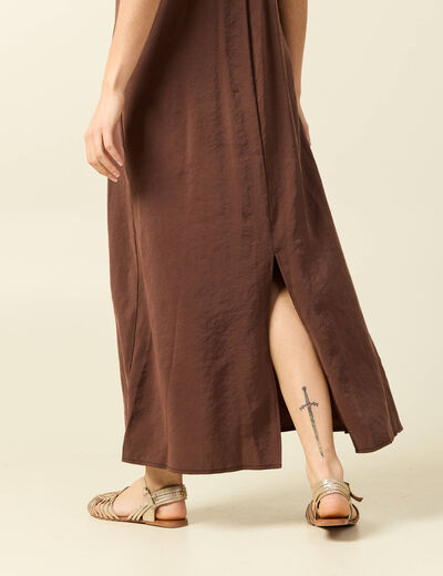Robe bretelle col v fluide marron fonc&eacute; femme