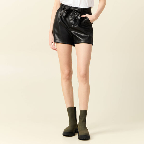 Short similicuir ceinturé noir femme