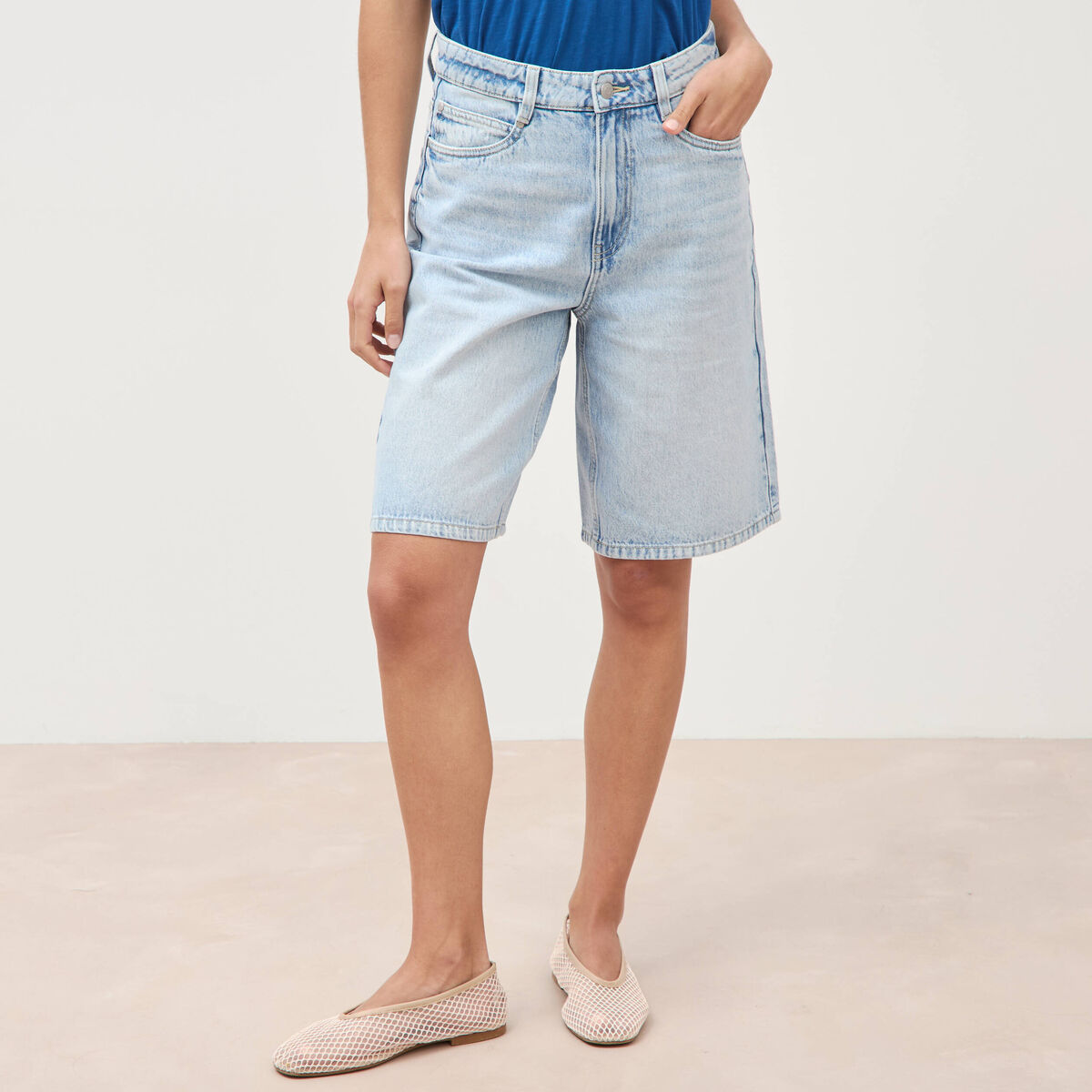 Bermuda large taille haute en coton denim bleach femme