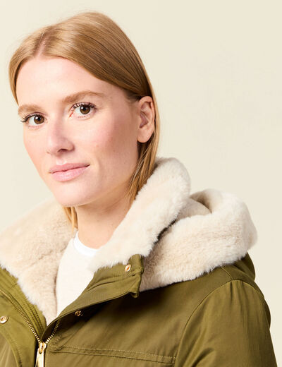 Parka droite &agrave; capuche vert kaki femme