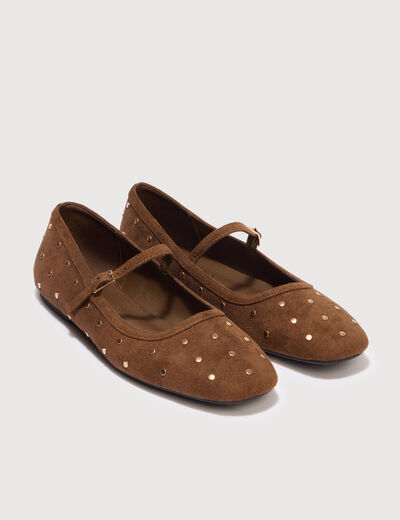 Ballerines avec d&eacute;tails clout&eacute;s marron fonc&eacute; femme