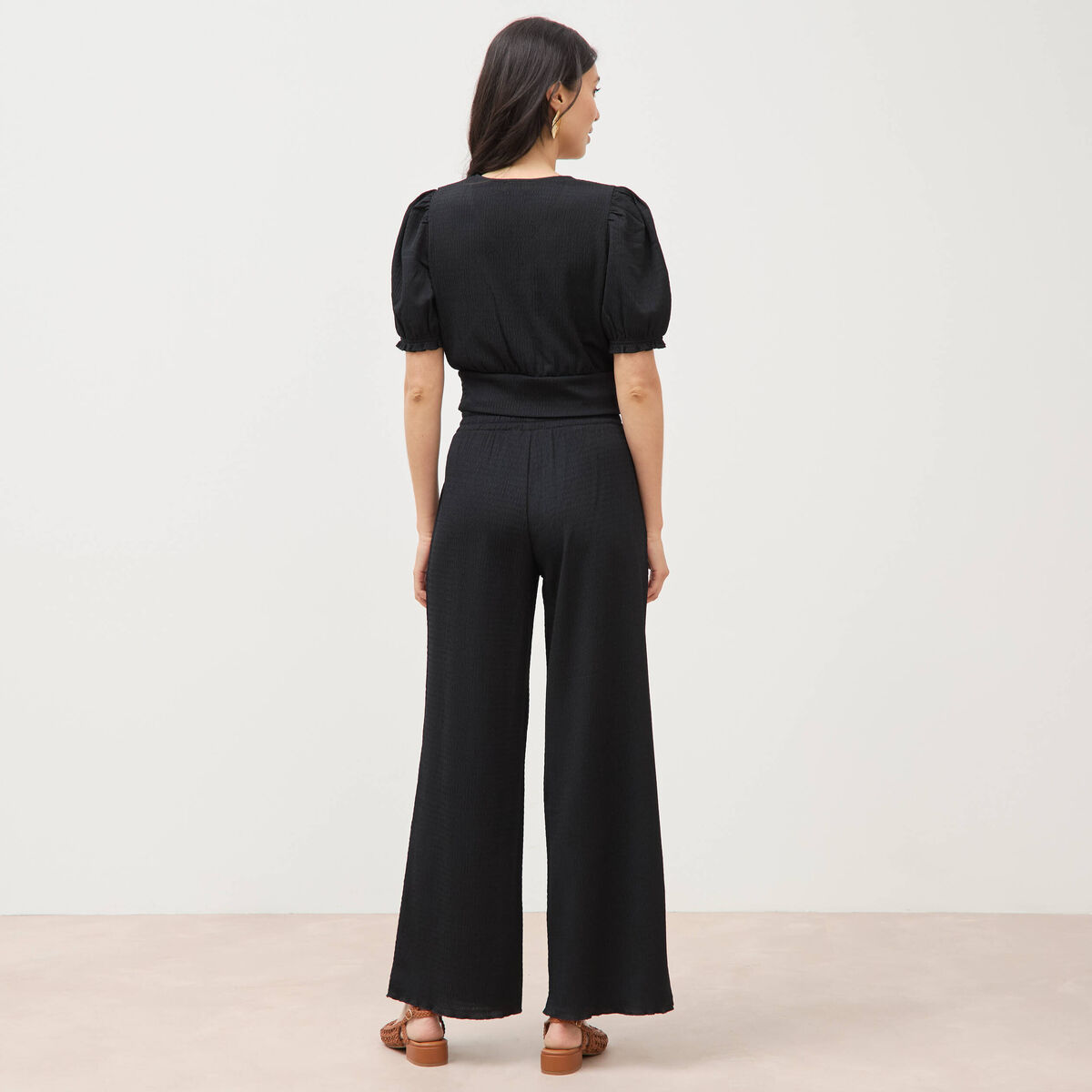 Blouse cropped manches courtes noir femme