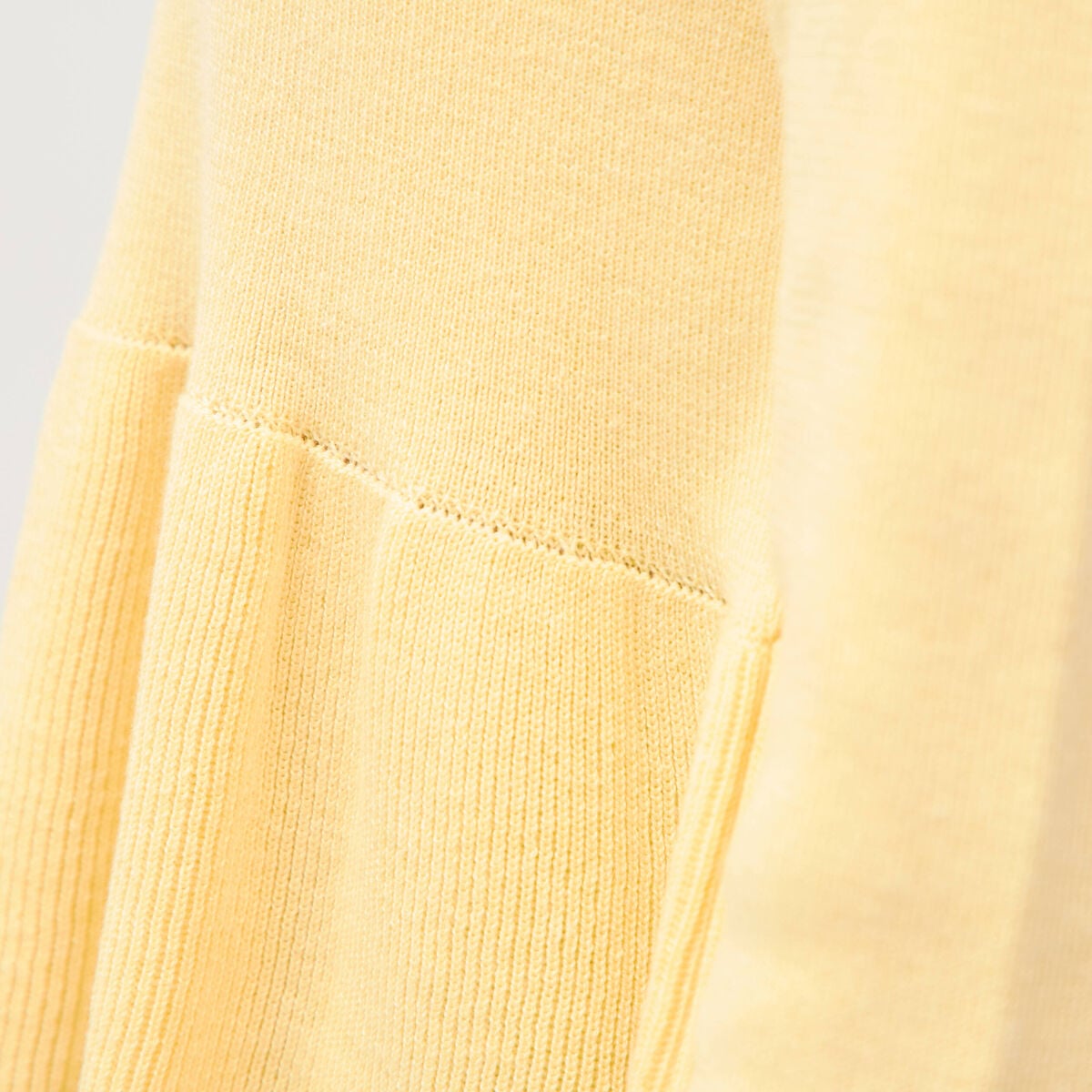 Pull col rond manches longues jaune clair femme