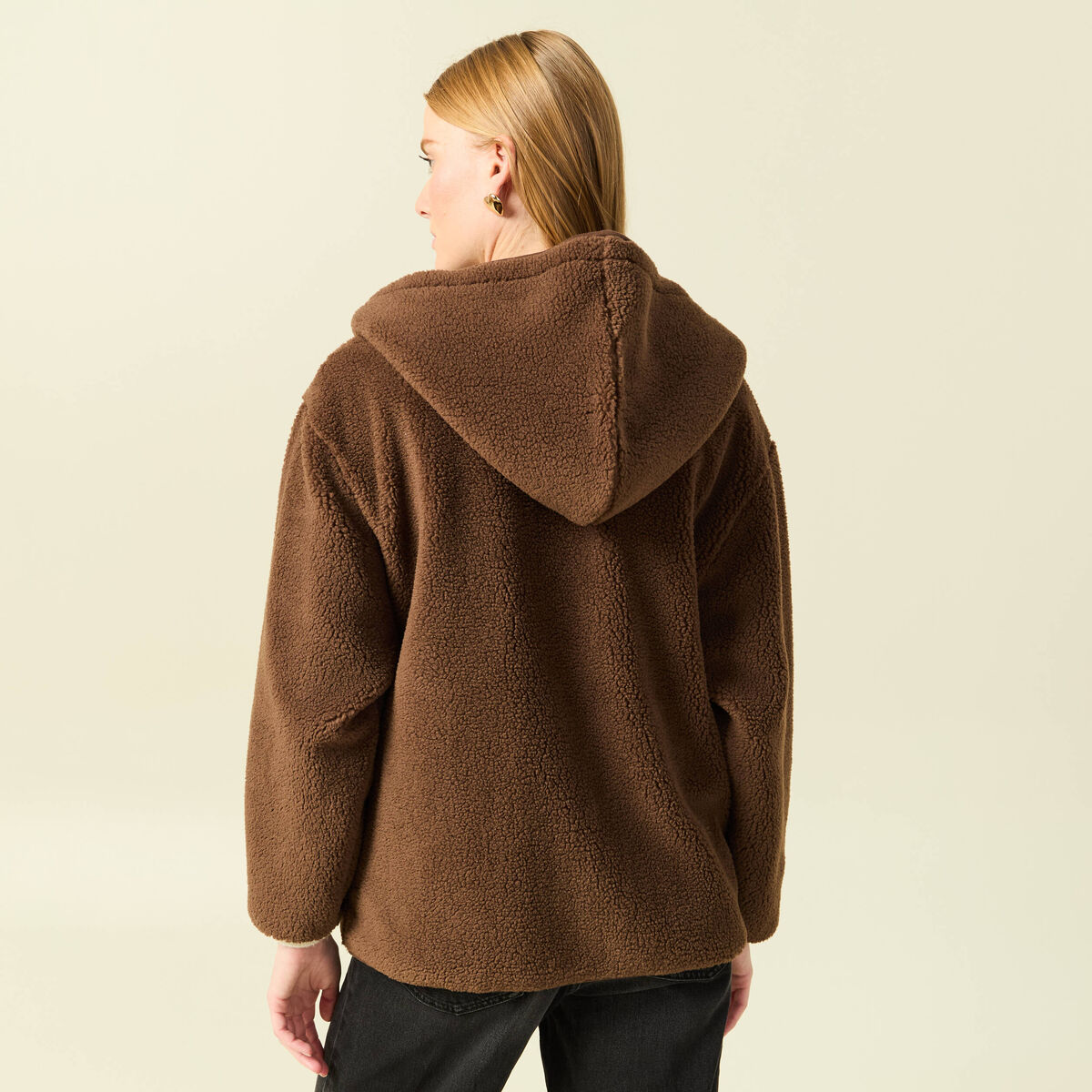 Gilet droit mi-long effet polaire marron fonc&eacute; femme