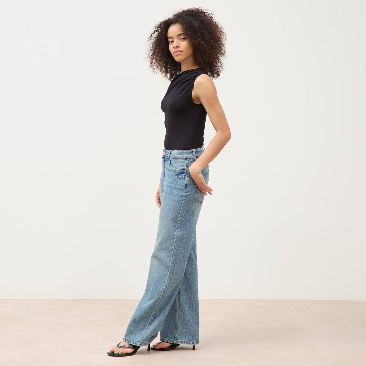 Body ajust&eacute; encolure bardot noir femme
