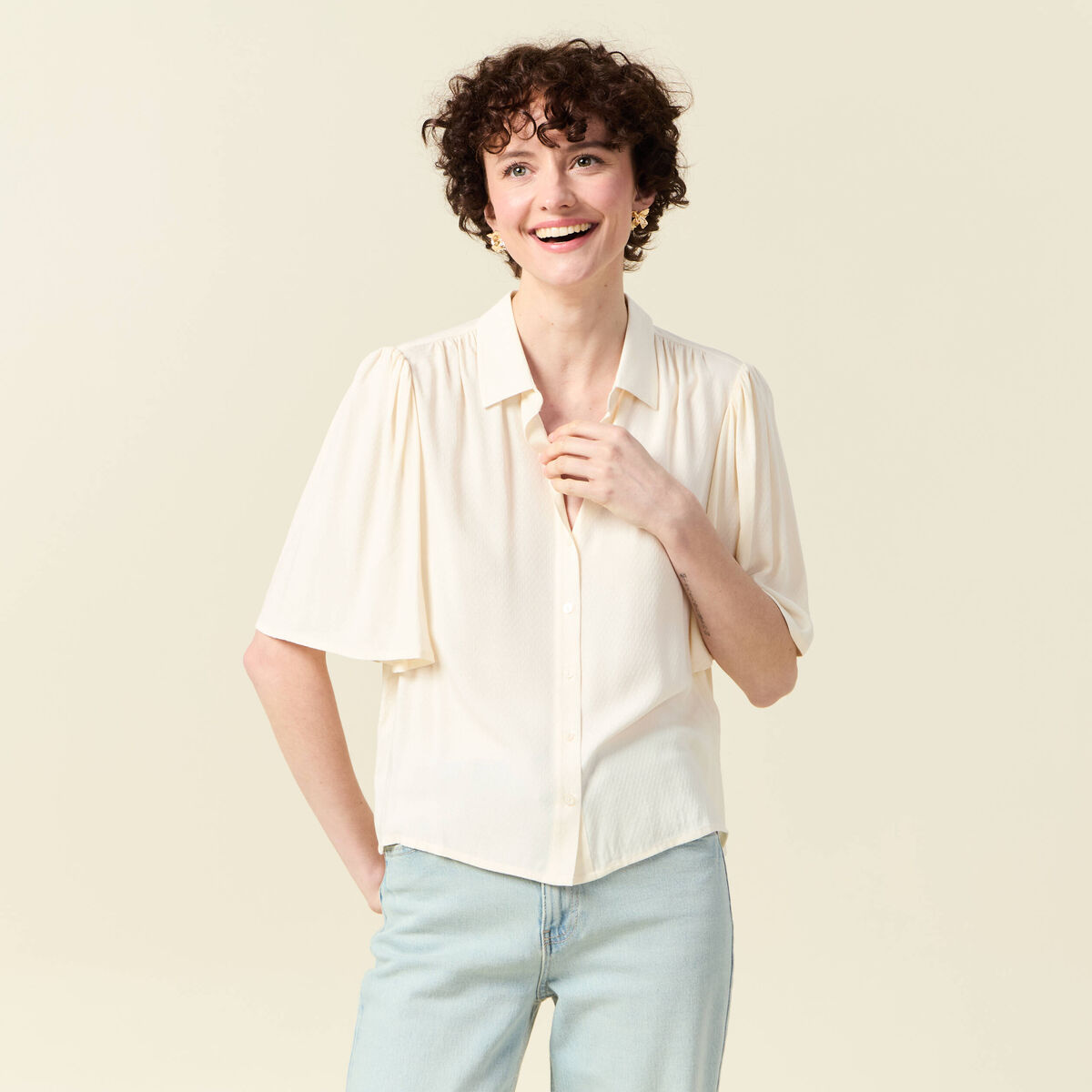 Chemise manches courtes creme femme