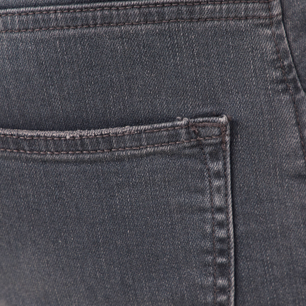 Jeans tapered 5 poches denim gris homme