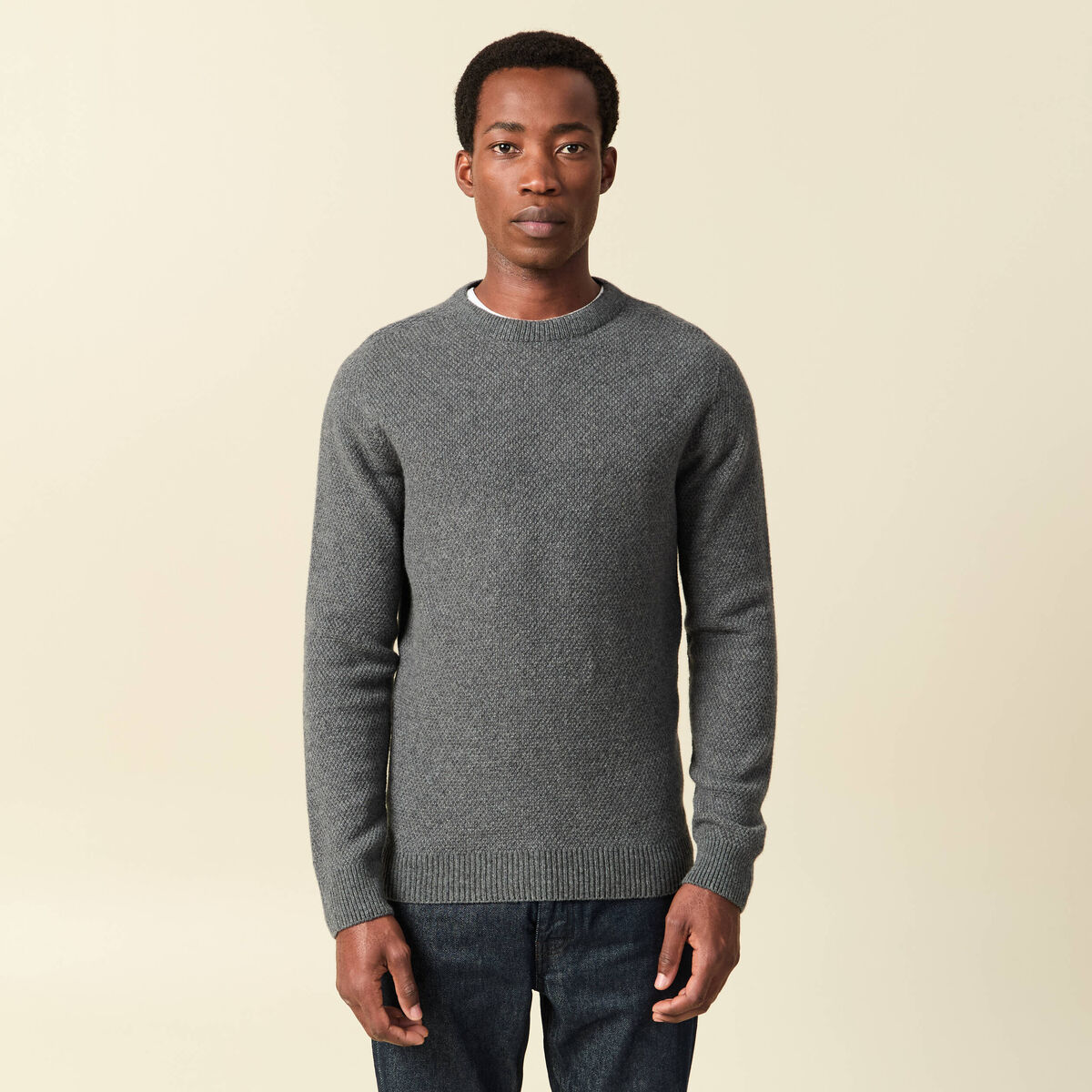 Pull manches longues fabriqu&eacute; en France gris fonc&eacute; homme