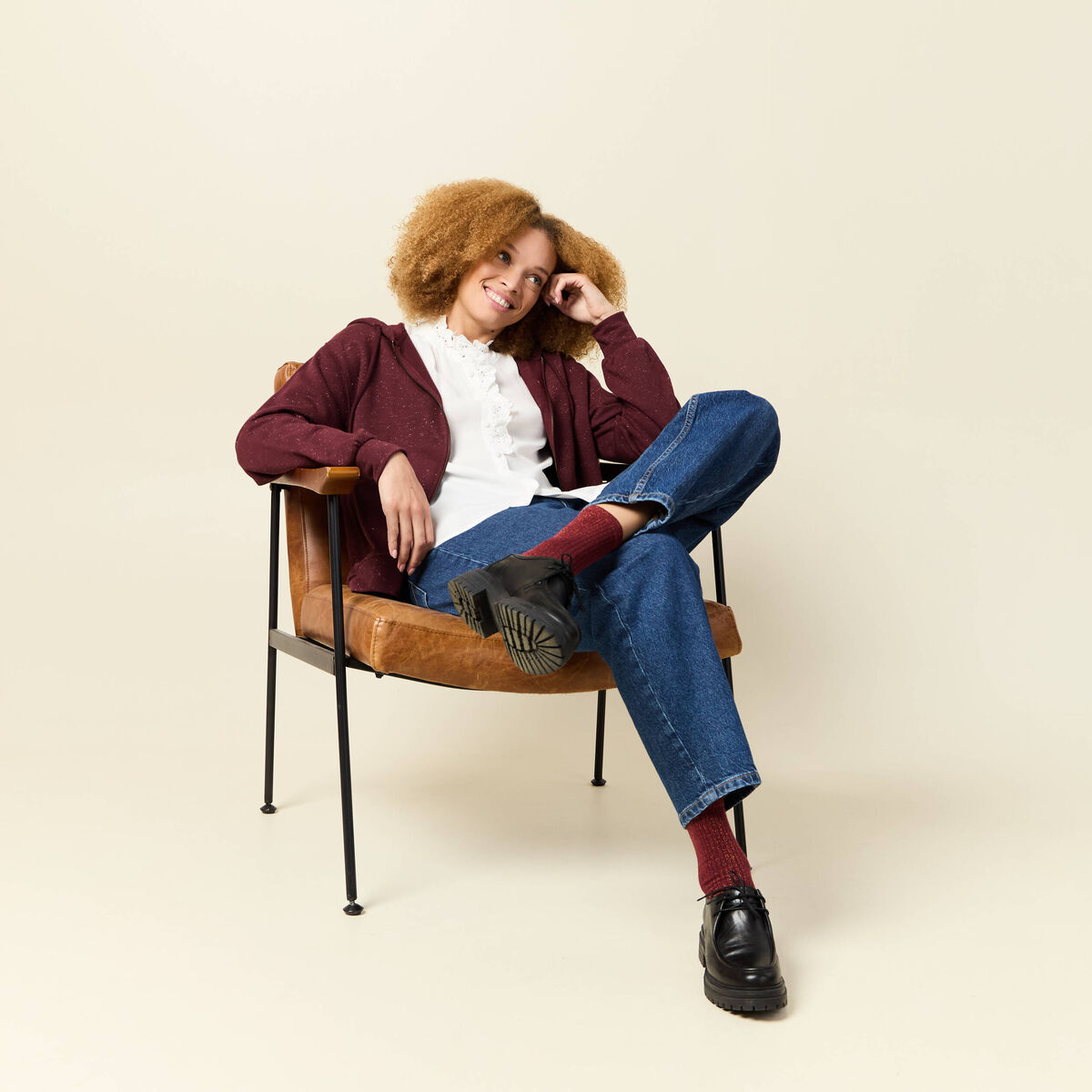 Sweat &agrave; capuche manches longues bordeaux femme