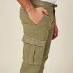 Pantalon battle bas resserr&eacute; vert kaki homme