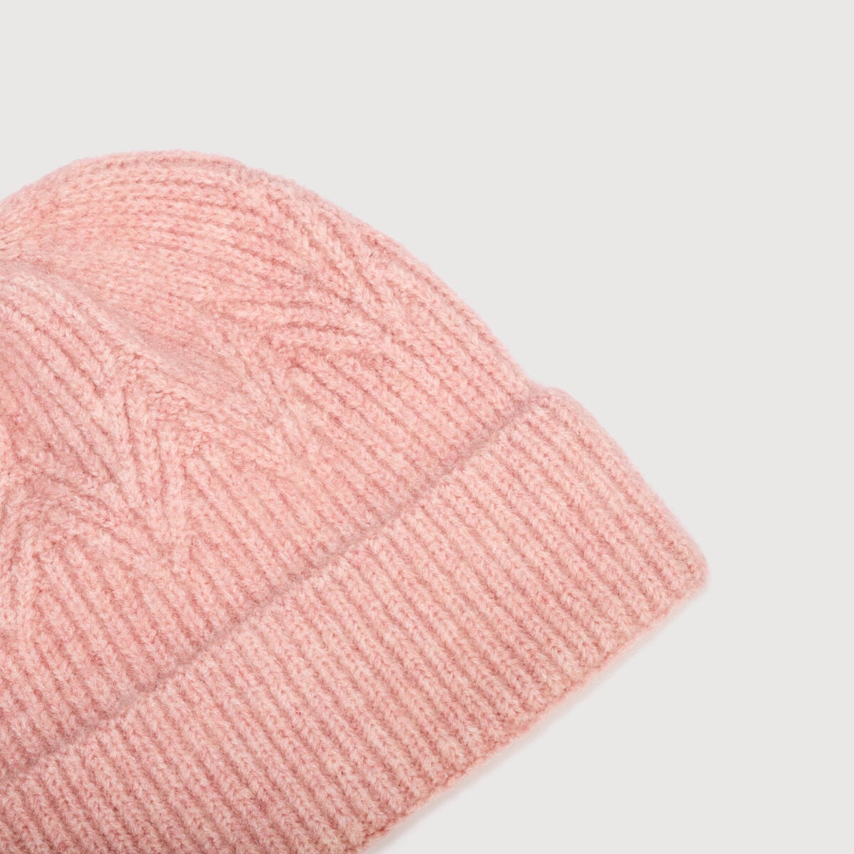 Bonnet rose pastel femme