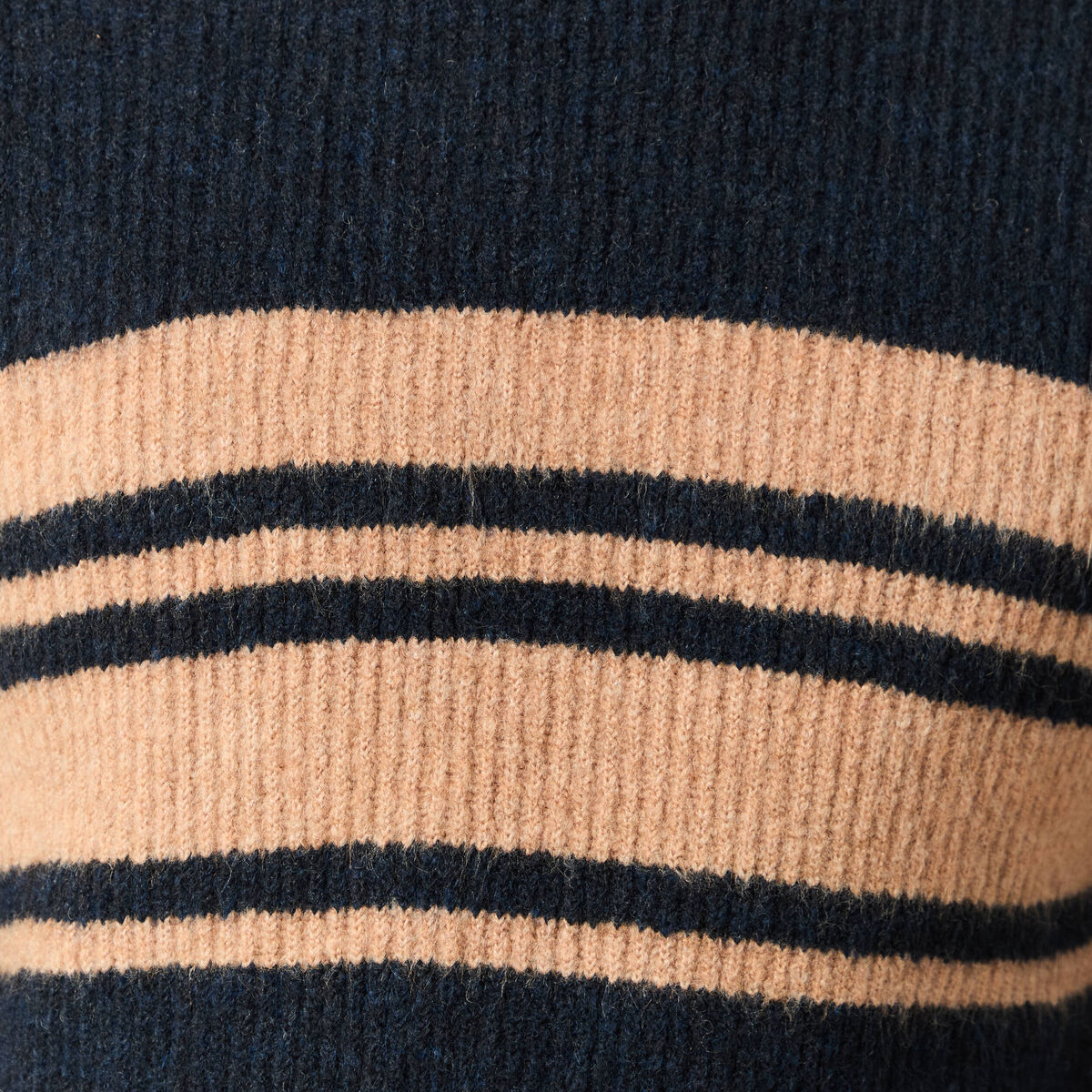Pull manches longues col rond bleu marine homme