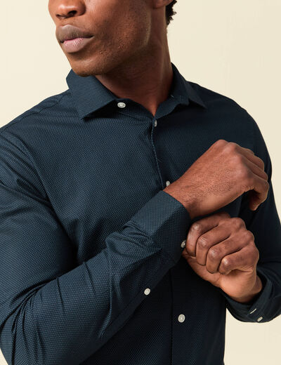 Chemise cintr&eacute;e en coton manches longues bleu marine homme