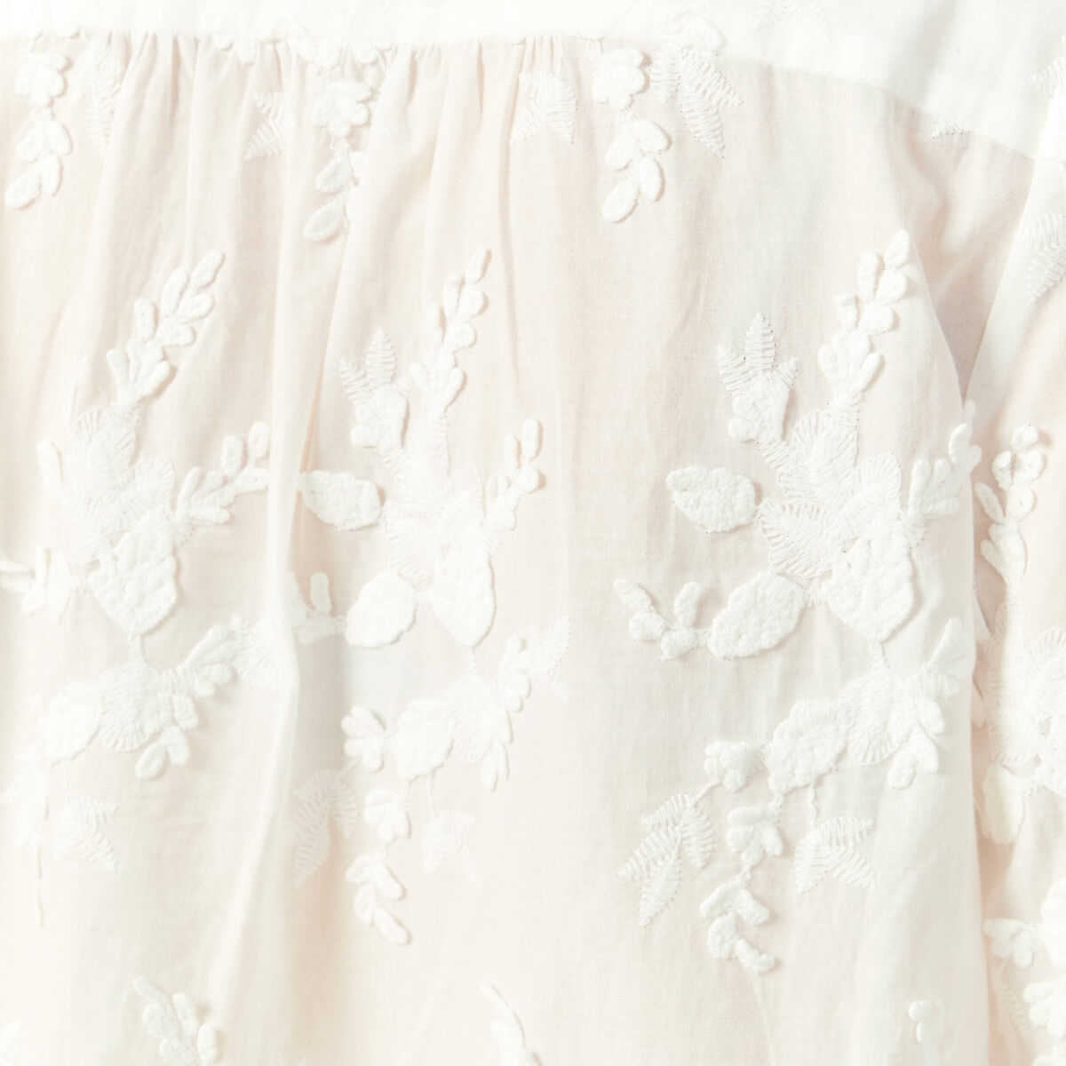 Chemise col rond manches longues brod&eacute;e ecru femme