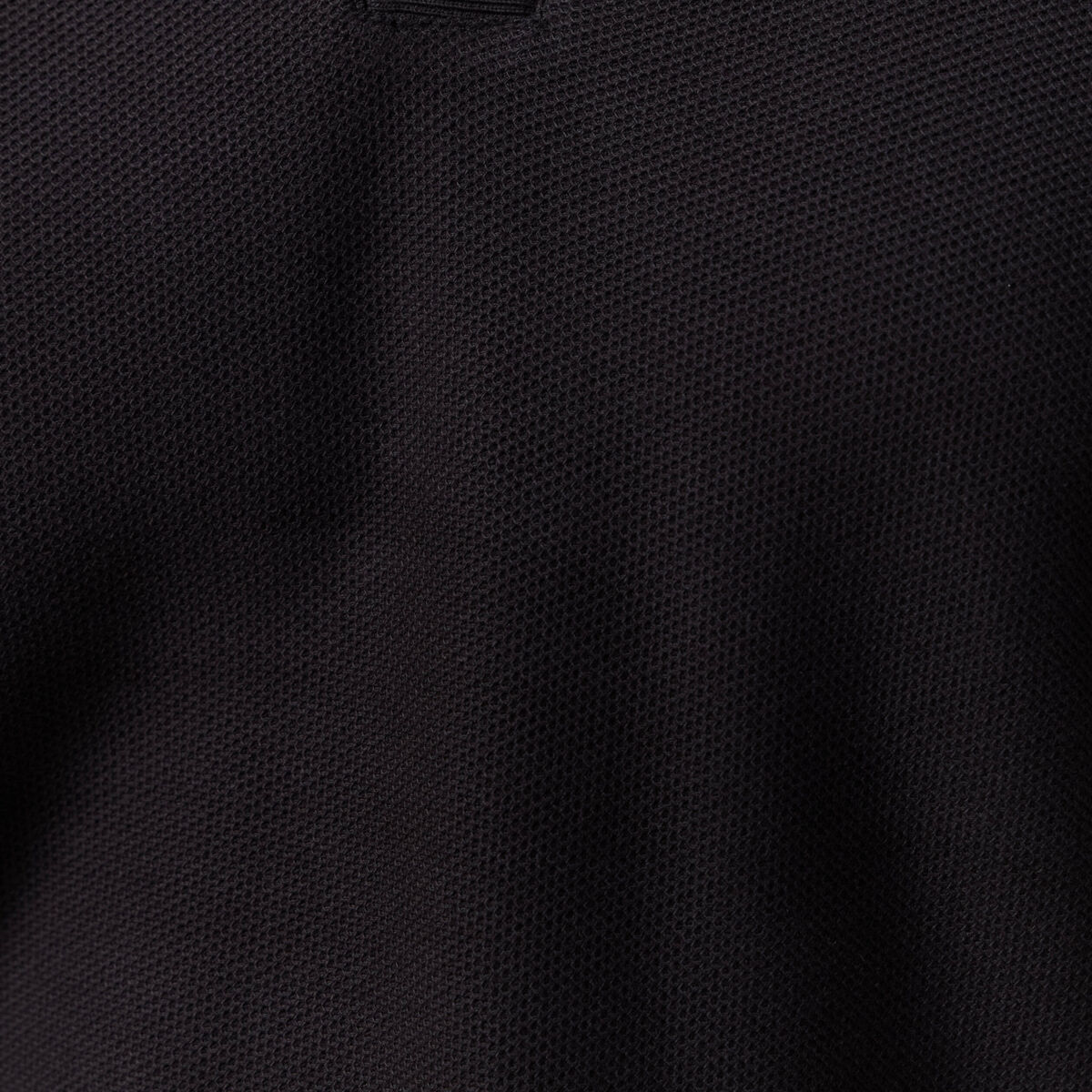 Polo cintré manches courtes en coton noir homme