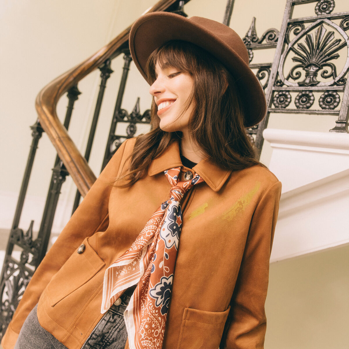 Veste manches longues col classique camel femme