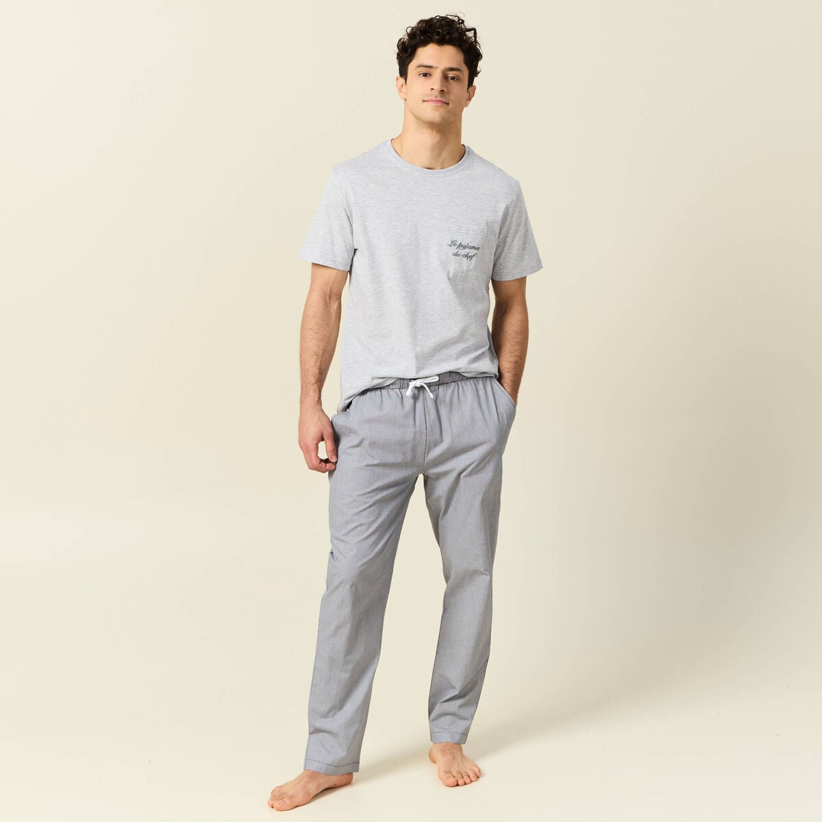 Ensemble pyjama 2 pi&egrave;ces gris clair homme