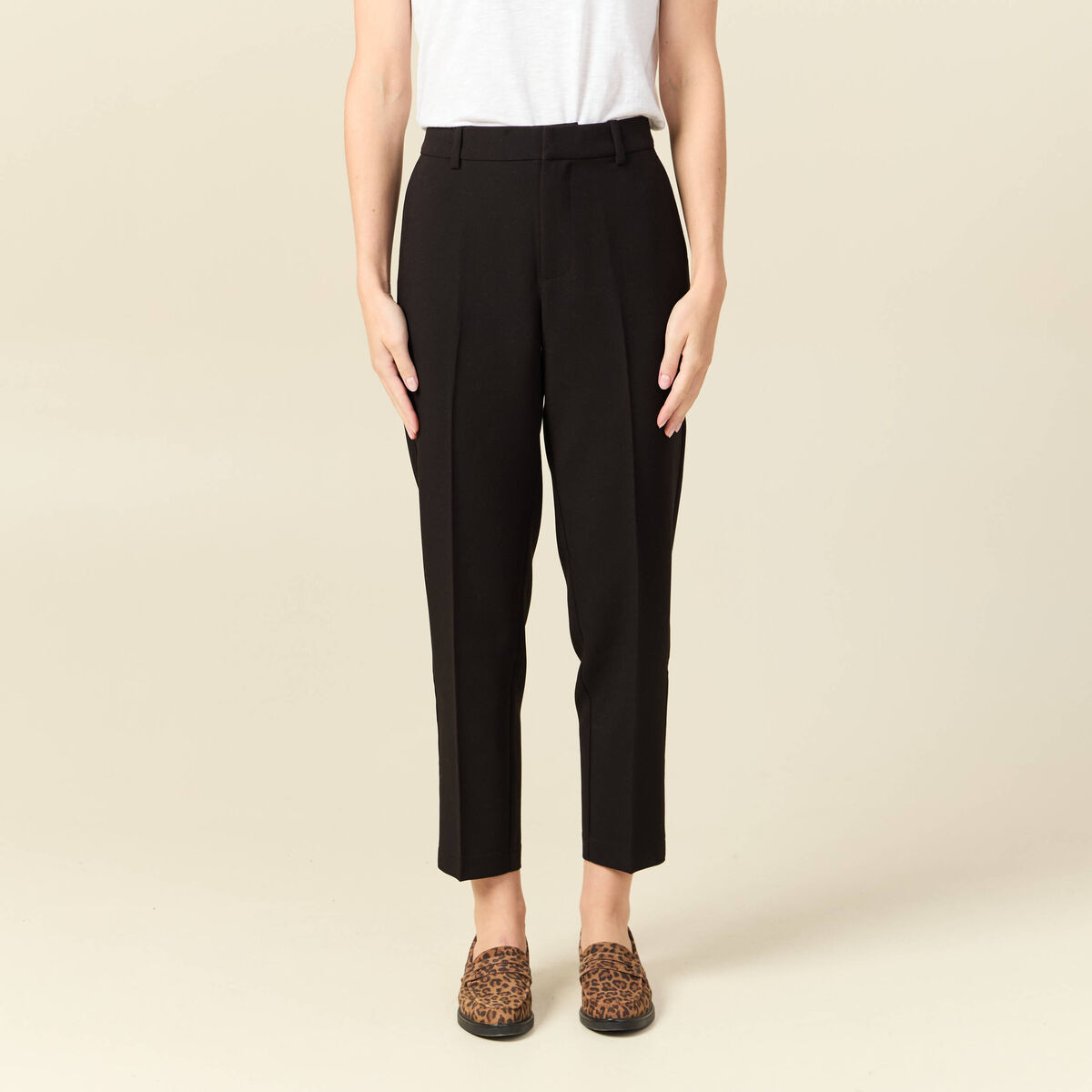 Pantalon cigarette &agrave; pinces noir femme