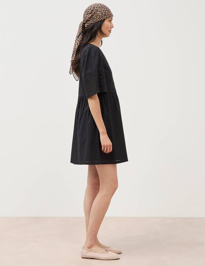 Robe courte &eacute;vas&eacute;e col v manches 3/4 noir femme