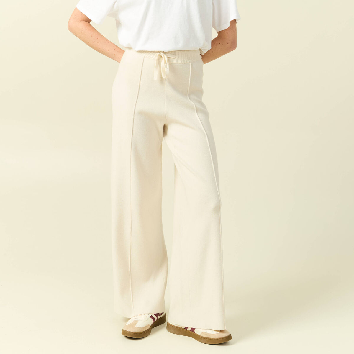 Pantalon large taille haute en maille creme femme