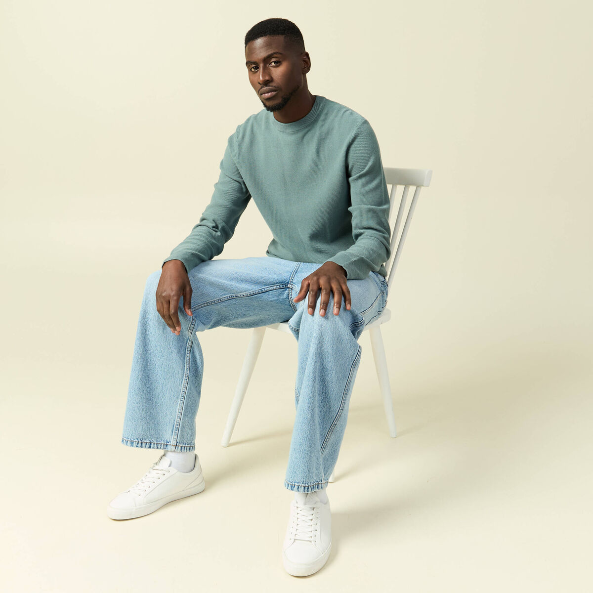 Pull fin col rond manches longues bleu gris homme