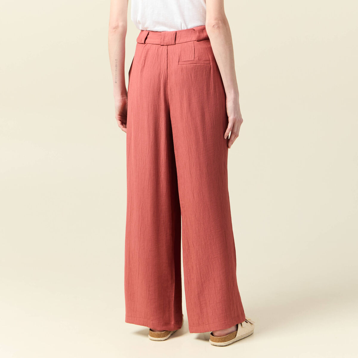 Pantalon large à pinces vieux rose femme