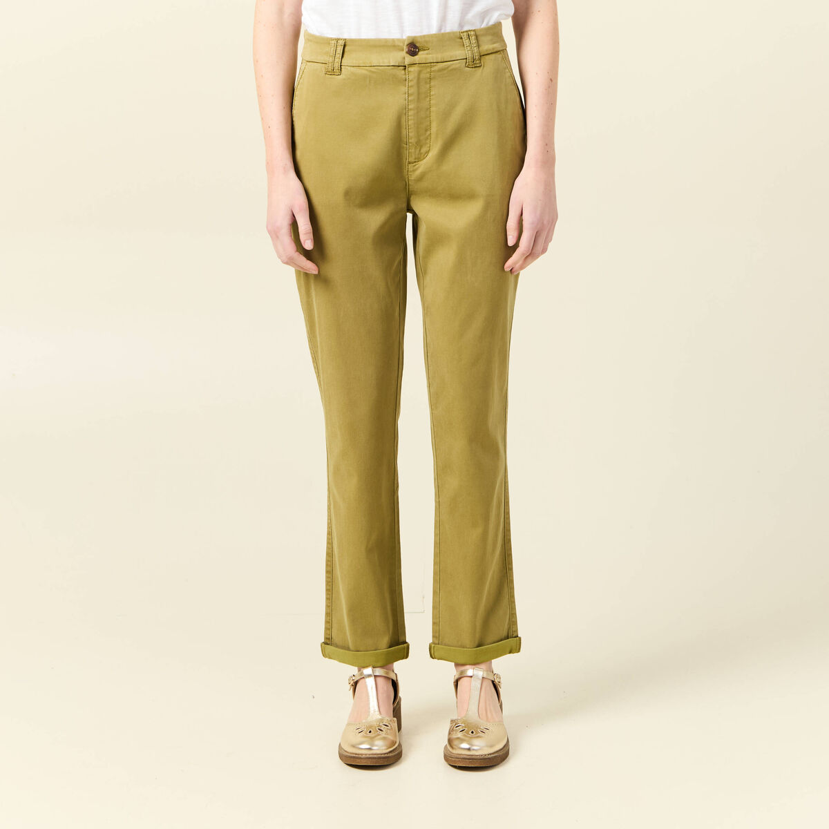 Pantalon chino cigarette vert olive femme
