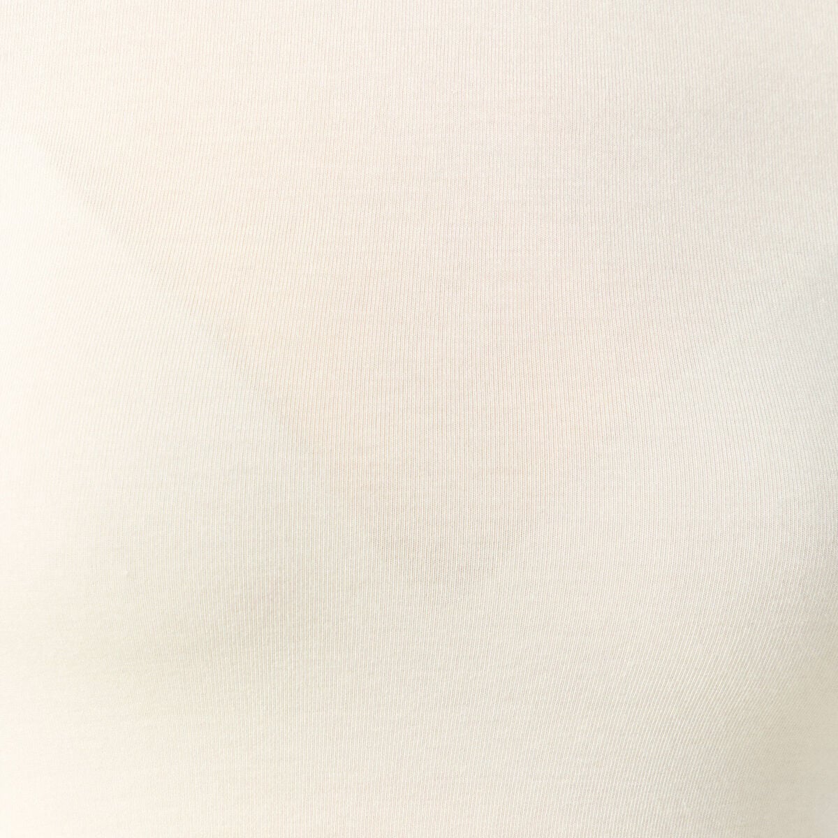 T-shirt cintr&eacute; manches longues col rond creme femme
