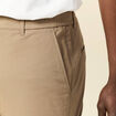 Pantalon chino stretch taupe homme