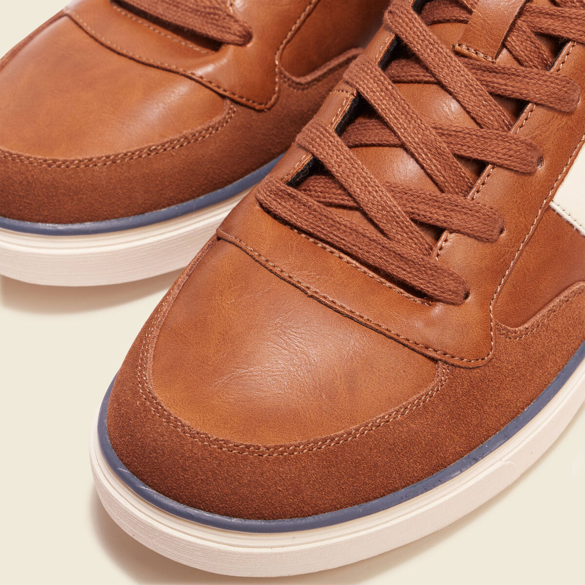 Baskets montantes à lacets marron foncé homme