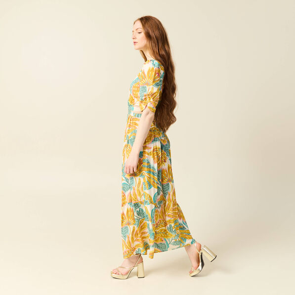 robe longue evasee blanc femme Robe longue évasée blanc femme
