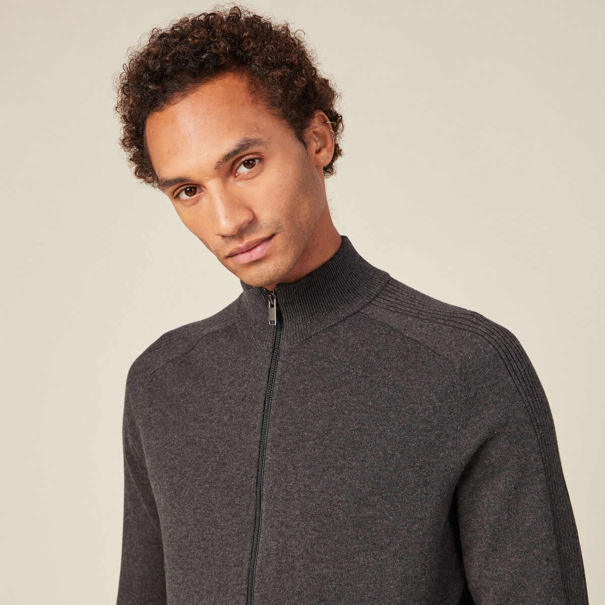 Gilet manches longues zippé gris foncé homme