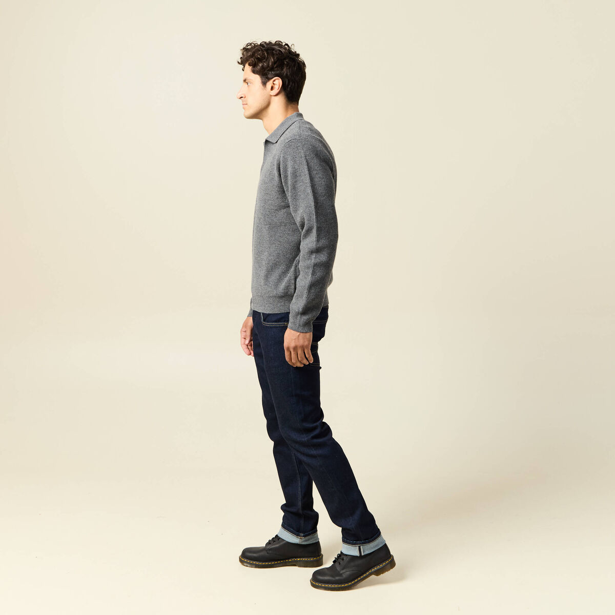 Pull col v gris fonc&eacute; homme