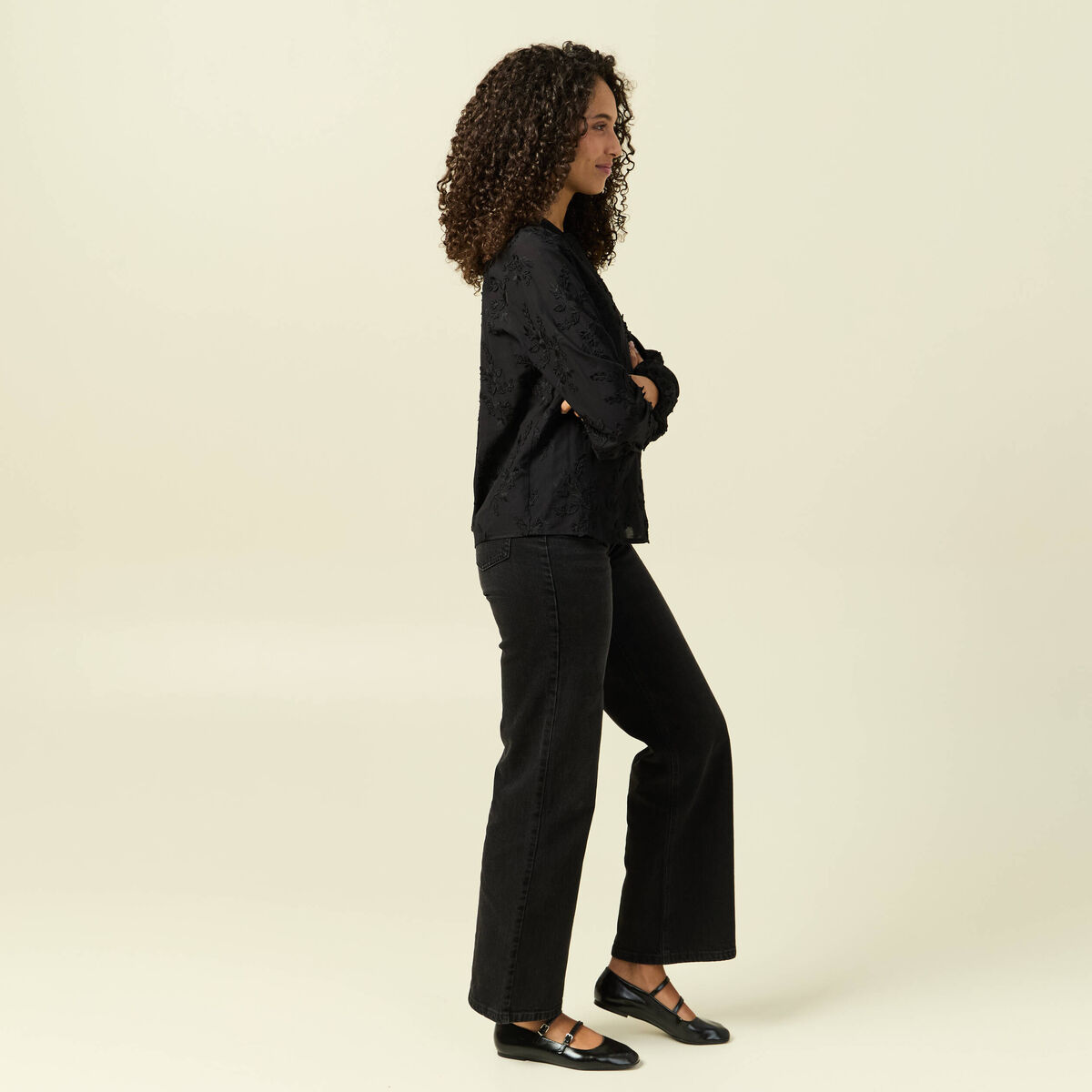 Chemise manches longues broderie coton noir femme