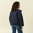 Manteau droit court col classique bleu fonc&eacute; femme