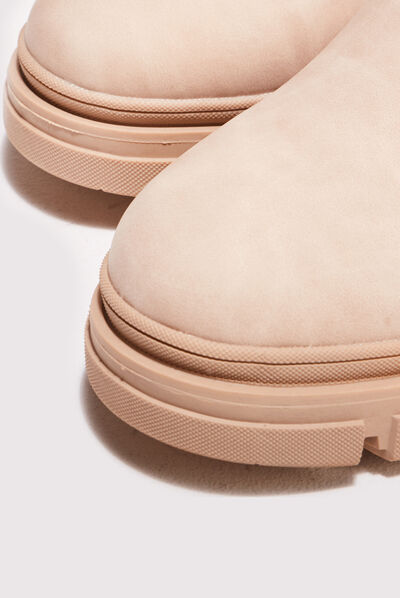 Bottines chelsea crantées creme femme