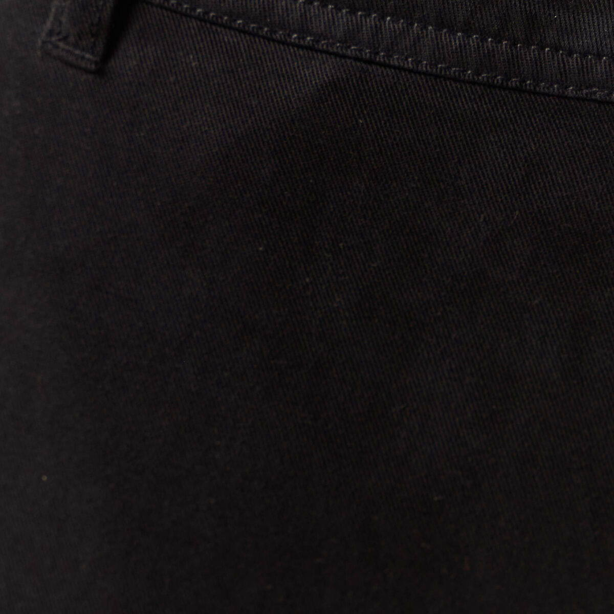 Pantalon éco-responsable noir femme