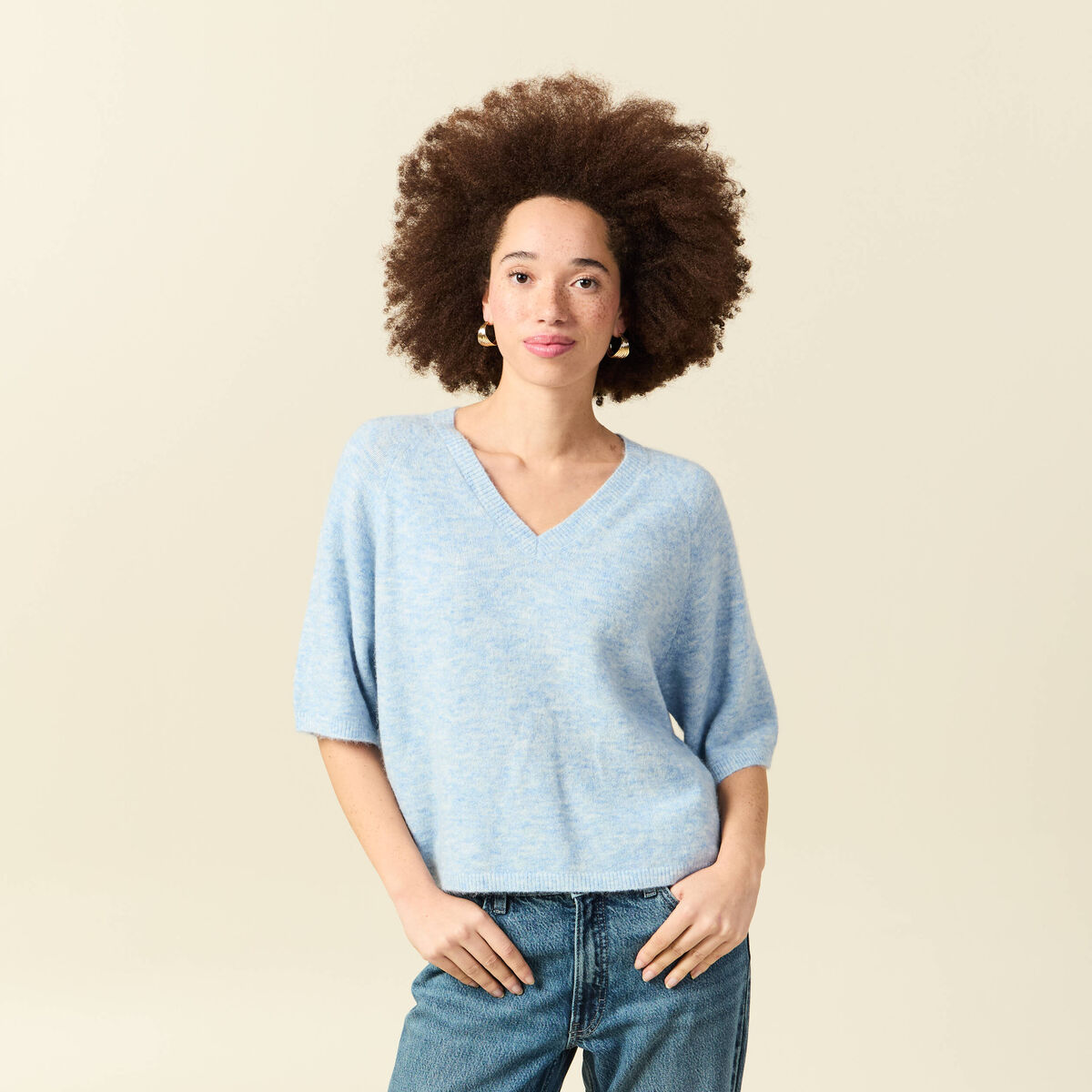 Pull col v manches 3/4 bleu ciel femme