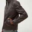 Blouson cintr&eacute; similicuir col montant marron fonc&eacute; homme