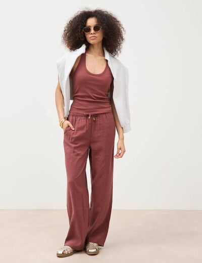 D&eacute;bardeur d&eacute;collet&eacute; brassi&egrave;re int&eacute;gr&eacute;e marron cognac femme