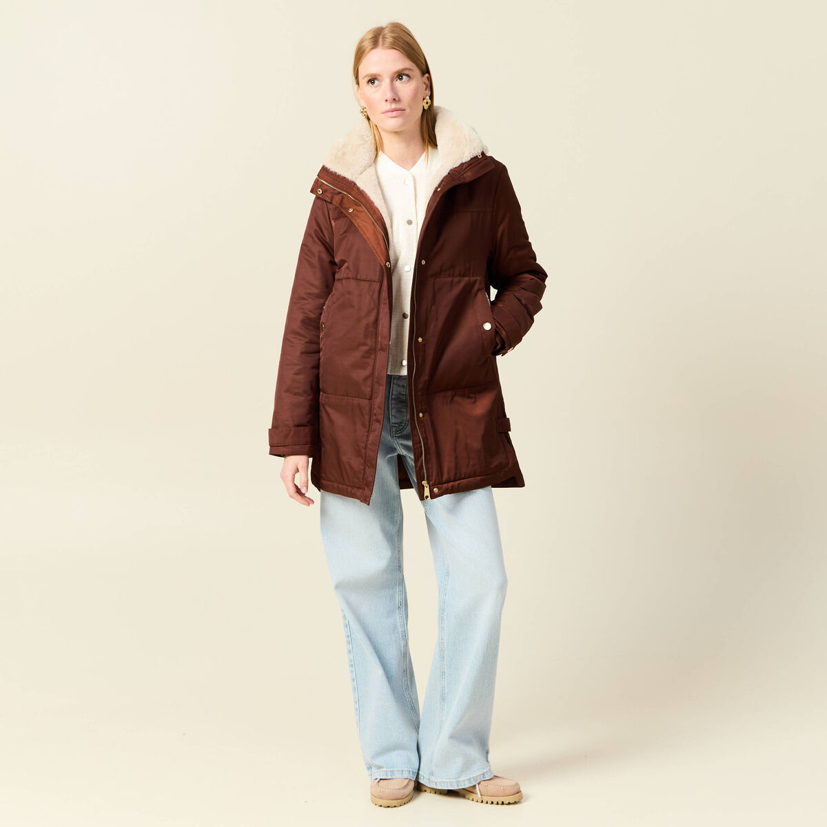 Parka droite &agrave; capuche marron fonc&eacute; femme